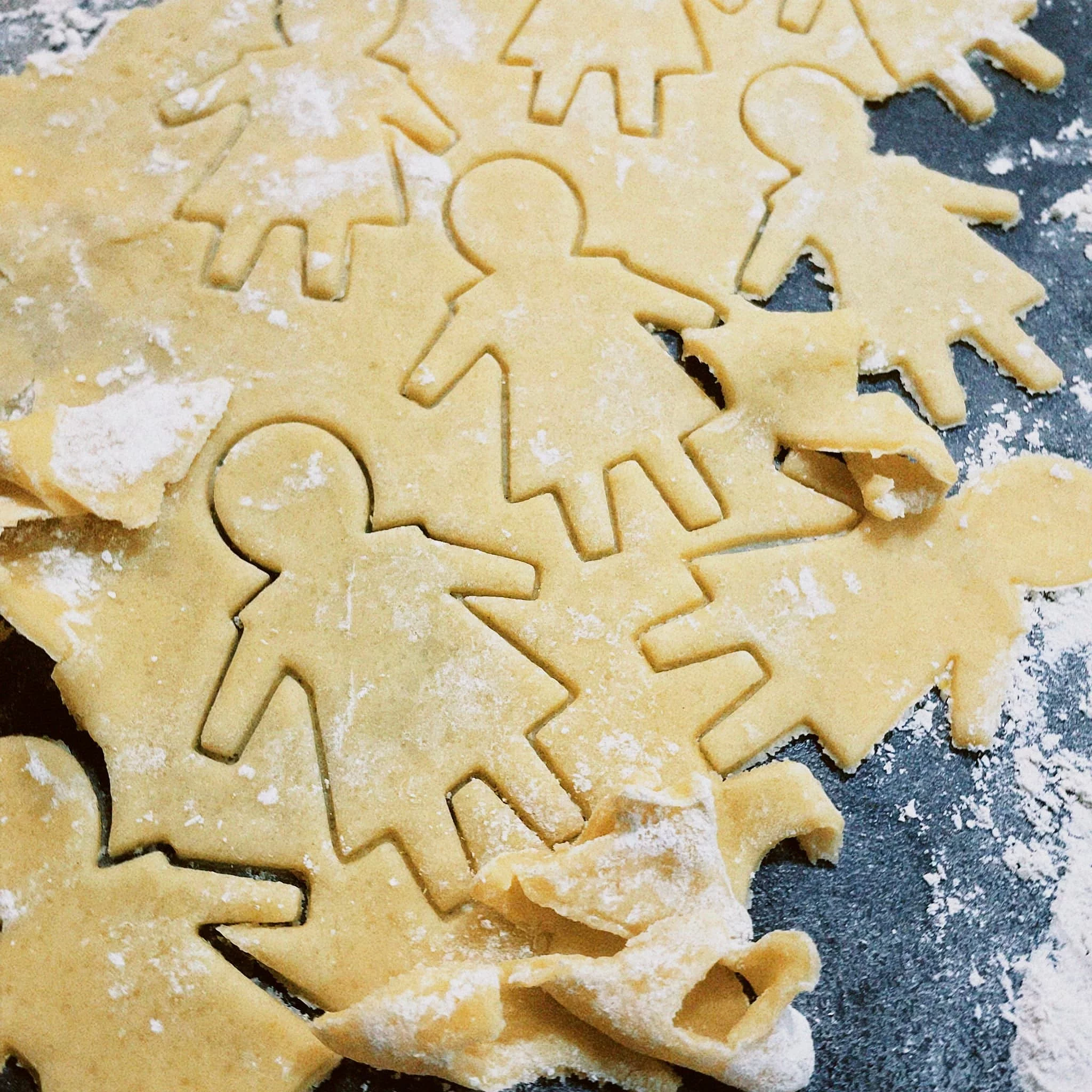 Foto: Plätzchen backen mit SNK-eigenen Ausstechern